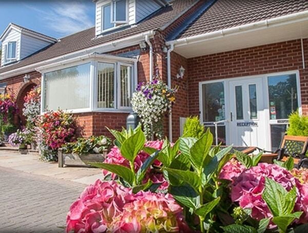BED AND BREAKFAST GUEST HOUSE BED AND BREAKFAST GUEST HOUSE
