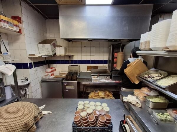 Hot Food Take Away For Sale in Leeds Hot Food Take Away For Sale in Leeds