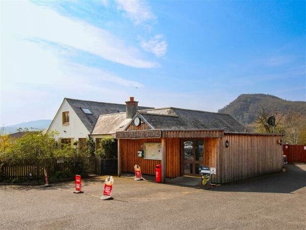 Contin Village Stores and 4 Bedroom House Contin Village Stores and 4 Bedroom House