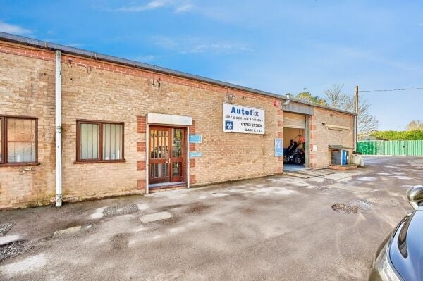 Established MOT Garage - Hertfordshire Established MOT Garage - Hertfordshire