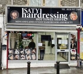Barber Shop and Hairdressing Salon For Sale in Reading, Whitley Street - Beauty Room