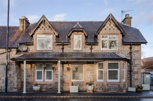 Clune House Bed and Breakfast