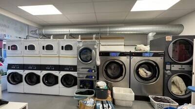 Laundrette for sale in Stockbridge 