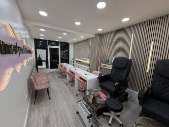 NAIL SALON BUSINESS IN BRIGHTON NAIL SALON BUSINESS IN BRIGHTON