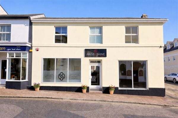 Auction Lot: Premium Mixed-Use property in St Marychurch, Torquay For Sale in Torquay Auction Lot: Premium Mixed-Use property in St Marychurch, Torquay For Sale in Torquay