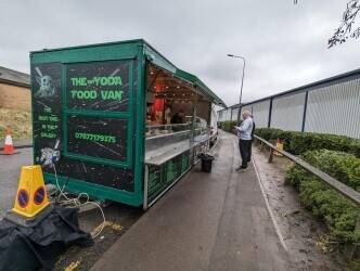 Verry successful food trailer bussines Verry successful food trailer bussines