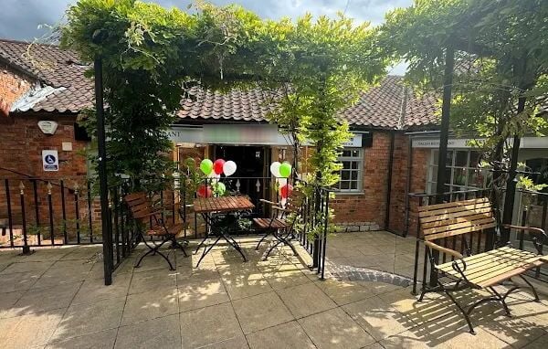 Licenced Italian Restaurant for Sale