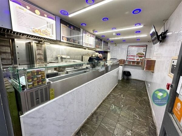 Hot Food Takeaway in Fallowfield
