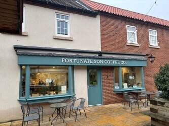 Popular, Cosy & Relaxed Coffee Shop Business Popular, Cosy & Relaxed Coffee Shop Business