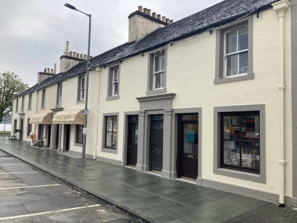 Prime Lochgilphead retail unit with excellent passing trade