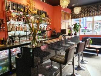 RESTAURANT & COCKTAIL LOUNGE – A3, A5 & ALCOHOL (2400) RESTAURANT & COCKTAIL LOUNGE – A3, A5 & ALCOHOL (2400)