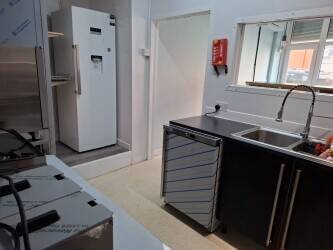Sandwich bar, Lease for Sale A1