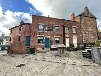 DERBYSHIRE - MARKETPLACE PUB AND RESTAURANT WITH THREE LETTING BEDROOMS