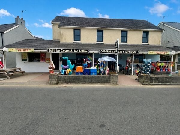 Grocery & Gift Shop With Holiday Let-Pembrokeshire Grocery & Gift Shop With Holiday Let-Pembrokeshire