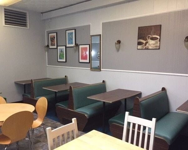 PRICE REDUCED   SUPERB COFFEE SHOP/CAFE OPPORTUNITY IN MAJOR SOUTH WALES SHOPPING CENTRE