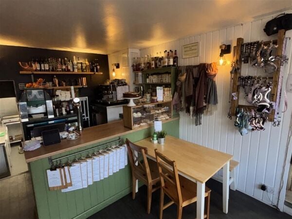 Cafe & Sandwich Bars For Sale in Leeds Cafe & Sandwich Bars For Sale in Leeds