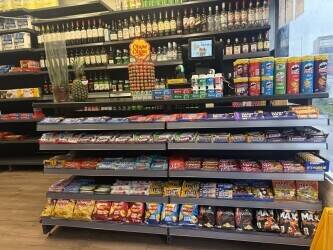 Off Licence & Grocery Shop for Sale – Bounds Green in a prime location