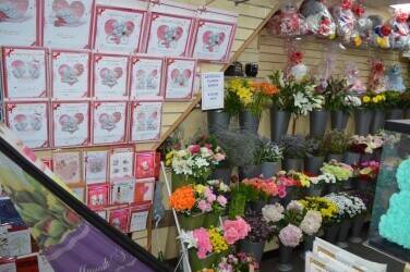 Successful West London Florist with Corporate & Funeral Contracts - Willesden