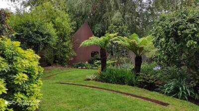 Premium Gardening business based in Hampstead London Premium Gardening business based in Hampstead London