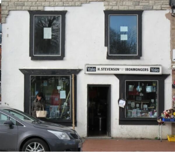 FREEHOLD COMMERCIAL PROPERTY town centre BULWELL/NOTTINGHAM