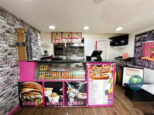 Hot Food Takeaway in Salford