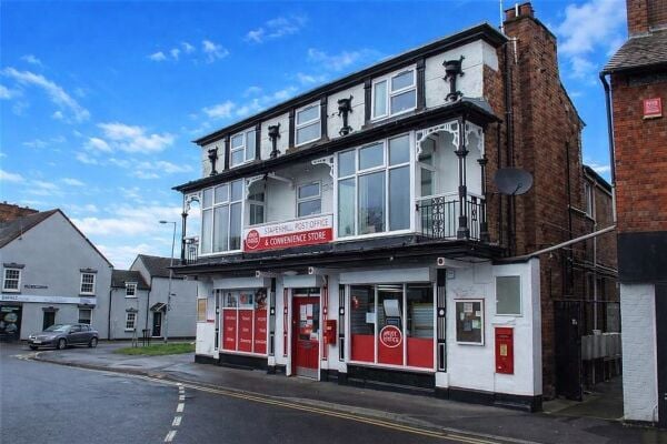 Fully Let Mixed-Use Freehold Investment - Strong Income Fully Let Mixed-Use Freehold Investment - Strong Income
