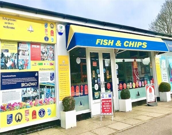 High-turnover fish & chip shop, Colchester parade High-turnover fish & chip shop, Colchester parade