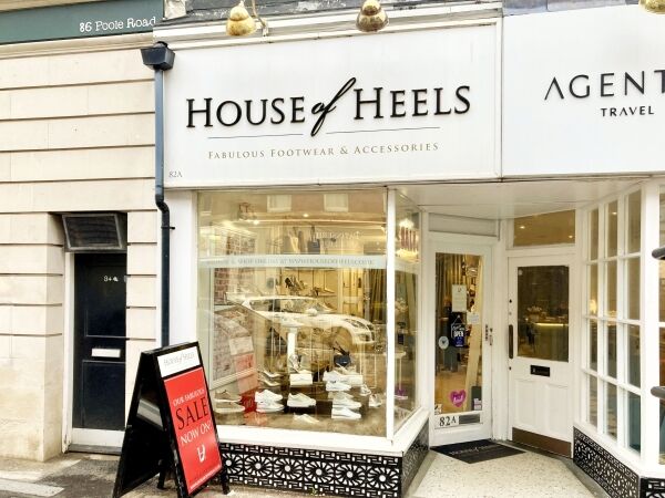 LADIES SHOE BOUTIQUE with ONLINE STORE LADIES SHOE BOUTIQUE with ONLINE STORE