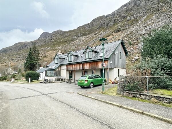 Torridon Stores & Café with Flat