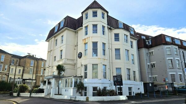 Imposing Freehold Hotel on Elevated Site with Town and Sea Views
