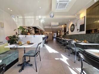 RESTAURANT & BAR