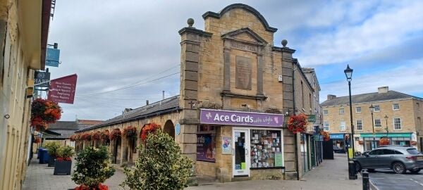 Long-Established Greetings Card & Gift Shop in the Heart of Wetherby Long-Established Greetings Card & Gift Shop in the Heart of Wetherby