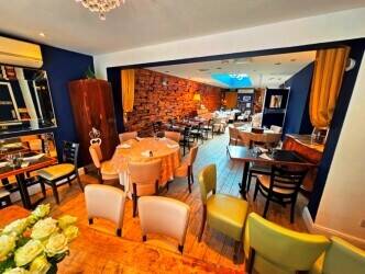 SUPERBLY FITTED 90-COVER RESTAURANT FOR SALE IN SOUTHEND-ON-SEA, ESSEX