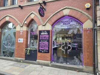 EXCEPTIONAL COFFEE SHOP WITH BAKES IN LEEDS: EARLY SALE DESIRED