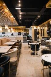 Fully Fitted Dessert & Speciality Drinks Business – Glasgow Fort
