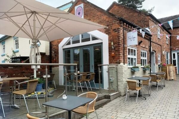 Popular Village Tea Room - Audlem