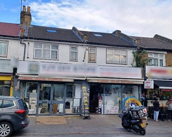 Hardware / Diy Store including Elctrical Goods, Paint, Plumbing And Roofing Materials for Sale Hardware / Diy Store including Elctrical Goods, Paint, Plumbing And Roofing Materials for Sale