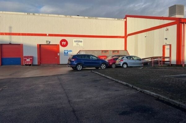 Established MOT Garage - Mid Glamorgan