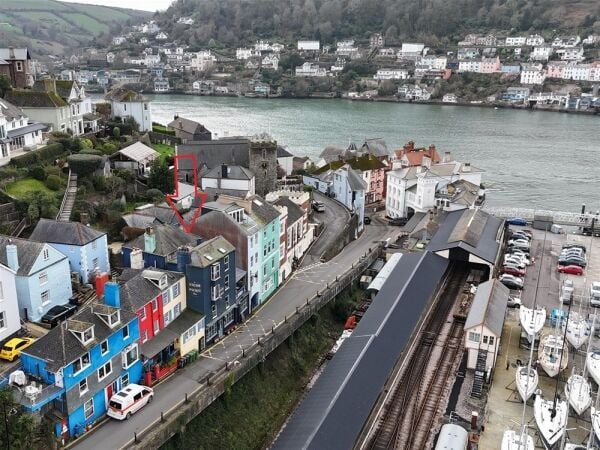 Exceptional Trading Opportunity in an Iconic Riverside Location For Sale in Dartmouth