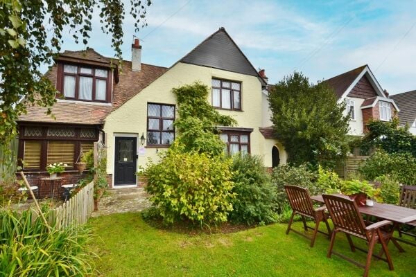 Character B&B with 2 Family Accommodation - Swanage Character B&B with 2 Family Accommodation - Swanage