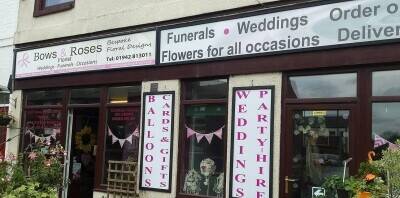 Leasehold Established Florist Flowers Cards Plants Gifts Business Westhoughton Bolton For Sale