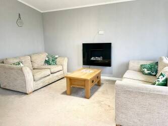 NOTTINGHAMSHIRE - THREE BEDROOM LODGE WITH DEDICATED PARKING NOTTINGHAMSHIRE - THREE BEDROOM LODGE WITH DEDICATED PARKING