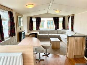 NOTTINGHAMSHIRE - TWO BEDROOM LODGE WITH PARKING FOR TWO VEHICLES NOTTINGHAMSHIRE - TWO BEDROOM LODGE WITH PARKING FOR TWO VEHICLES