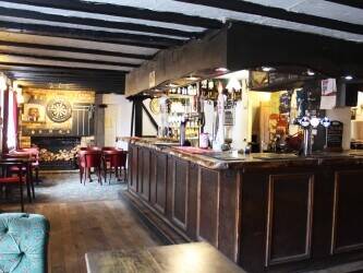 CAMBRIDGESHIRE - 16TH CENTURY COACHING INN WITH ADJOINING COTTAGE CAMBRIDGESHIRE - 16TH CENTURY COACHING INN WITH ADJOINING COTTAGE