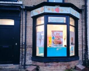 Cafe and desserts shop