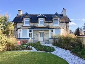 Established & Well-Presented Bed & Breakfast Business on the Isle of Skye - For Sale