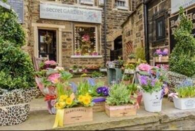 Very Well-Known Flower Shop Business Very Well-Known Flower Shop Business