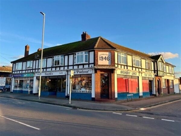 LEASEHOLD LIC. CAFE/RESTAURANT & ICE CREAM PARLOUR