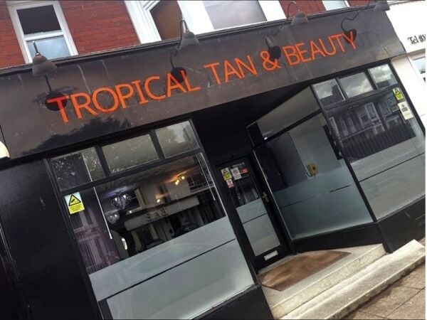 Glow With Confidence – Established Tanning & Beauty Salon Glow With Confidence – Established Tanning & Beauty Salon