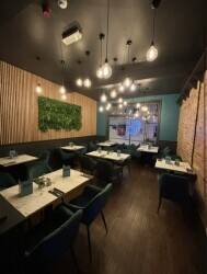 Fully Licensed Restaurant And Bar For Sale